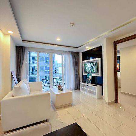 Grand Avenue Residence Condominium Pattaya Bagian luar foto