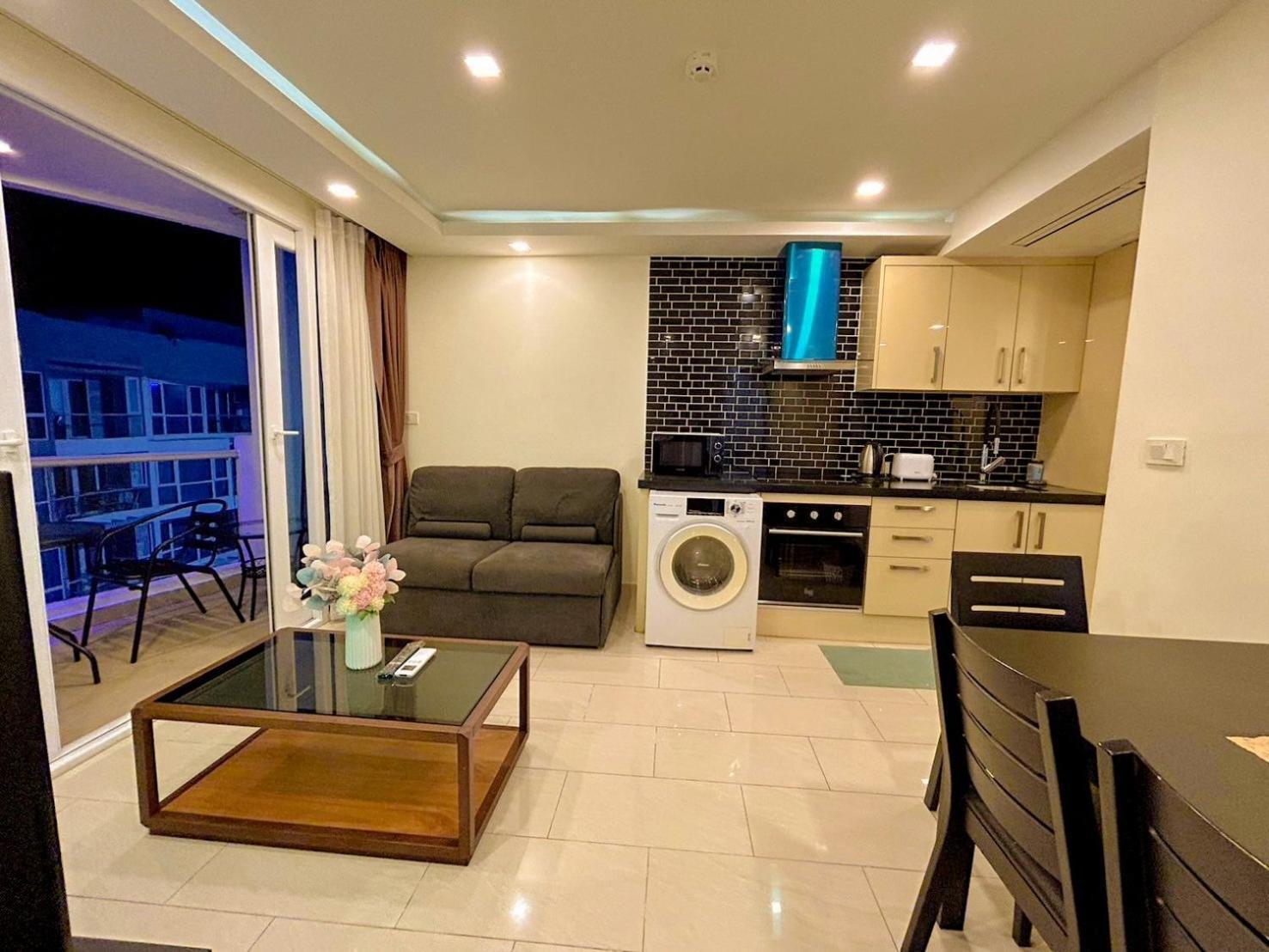 Grand Avenue Residence Condominium Pattaya Bagian luar foto