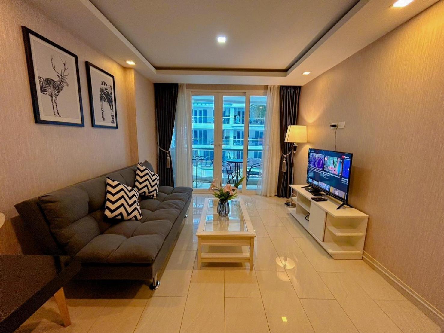Grand Avenue Residence Condominium Pattaya Bagian luar foto