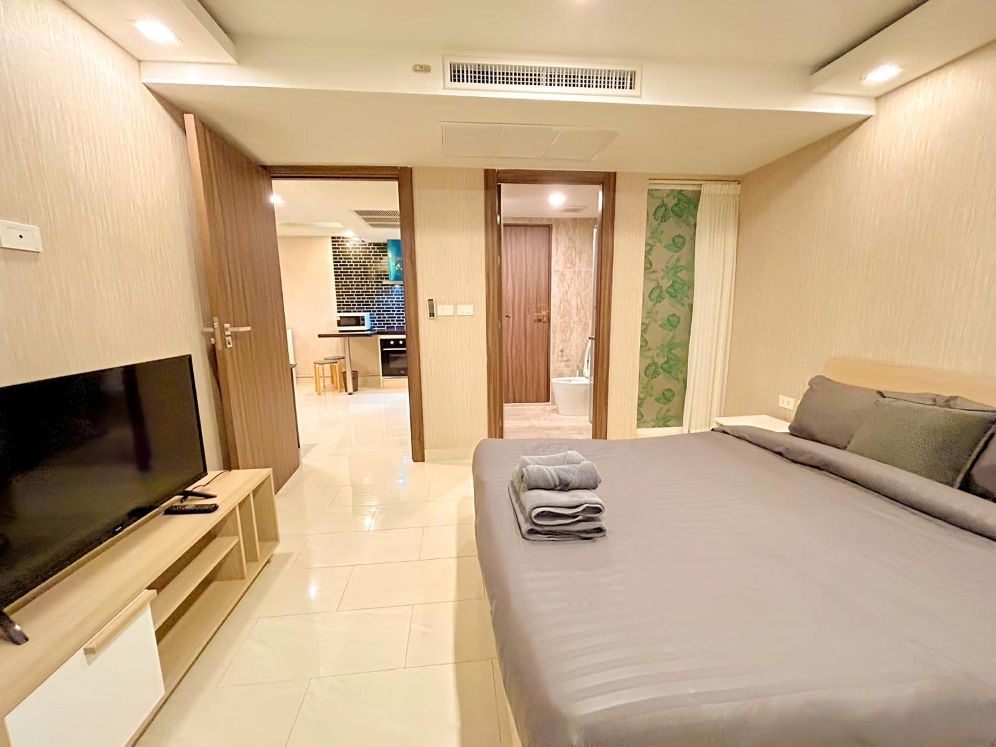 Grand Avenue Residence Condominium Pattaya Bagian luar foto